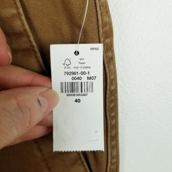 Old Navy #792961 Brown/Dark Khaki Lived-In Straight Shorts NWT size 40 - Picture 6 of 9